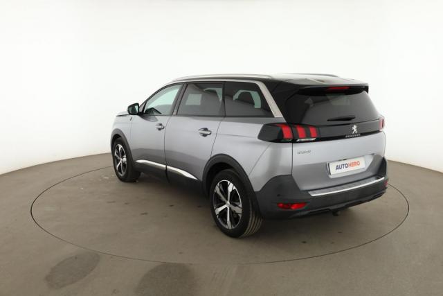 Peugeot 5008 image 5