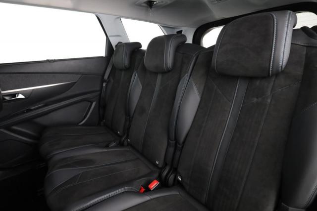 Peugeot 5008 image 1