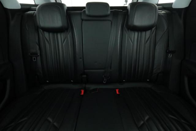Peugeot 3008 image 3