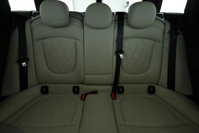 Mini Clubman image 8