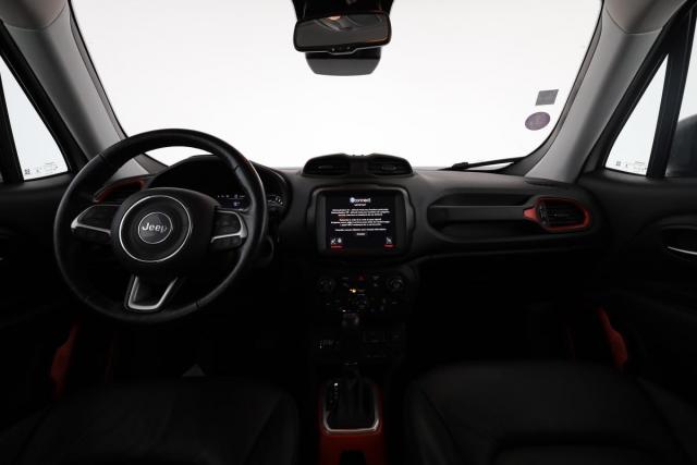 Jeep Renegade image 7