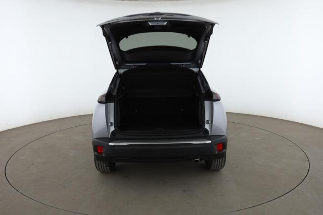Peugeot 2008 image 6