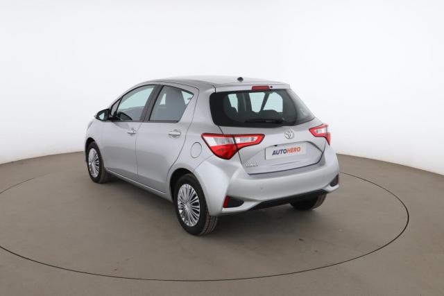 Toyota Yaris image 2