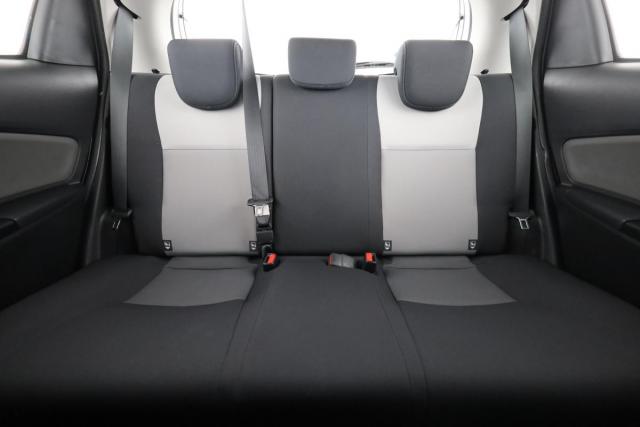 Toyota Yaris image 8