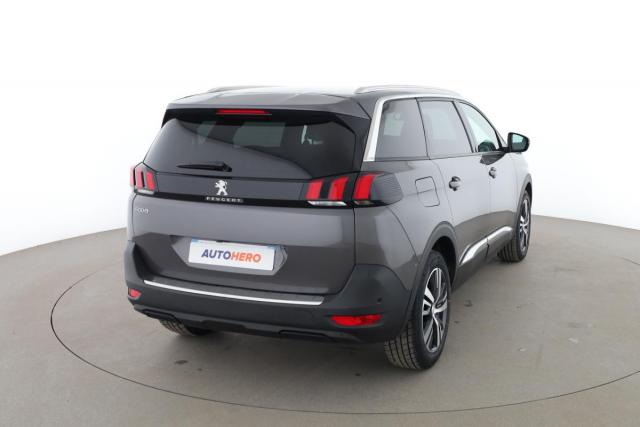 Peugeot 5008 image 4