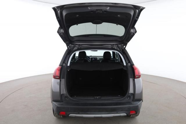 Peugeot 2008 image 3