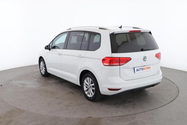 Volkswagen Touran image 9
