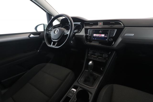 Volkswagen Touran image 1