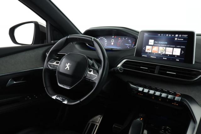 Peugeot 3008 image 1