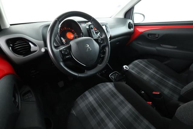 Peugeot 108 image 9