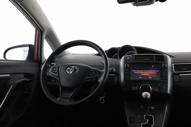 Toyota Verso image 2