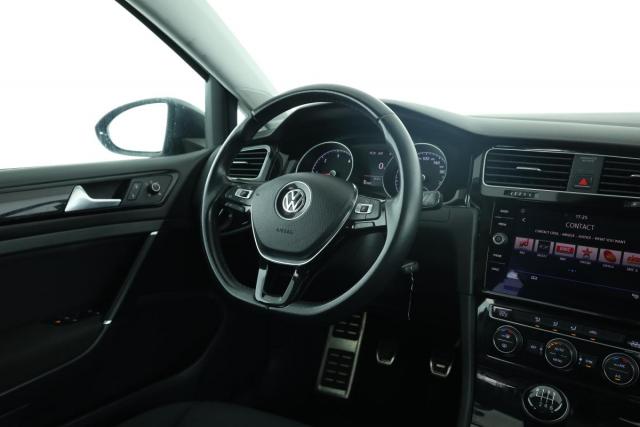 Volkswagen Golf image 3