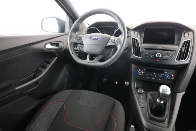 Ford Focus image 4