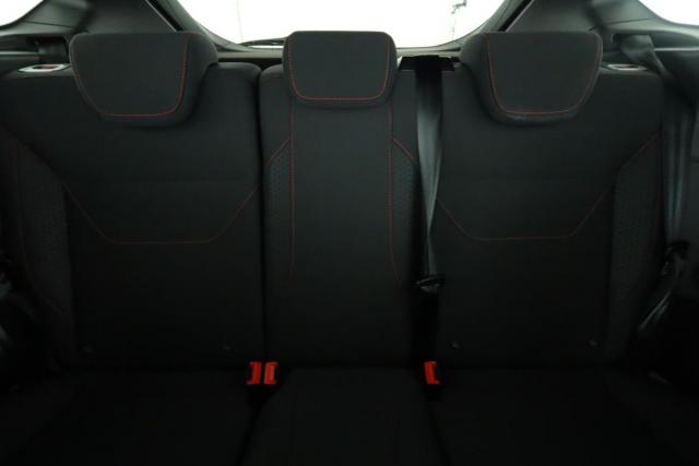 Ford Focus image 7