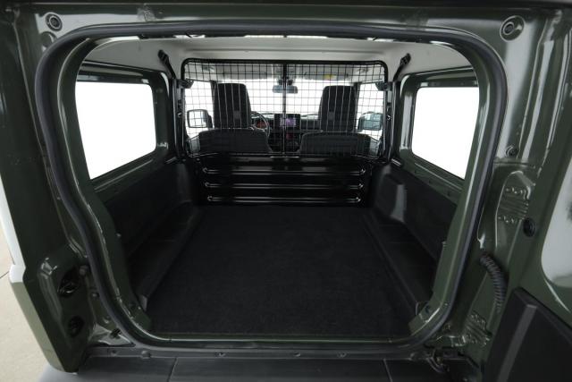 Suzuki Jimny image 9