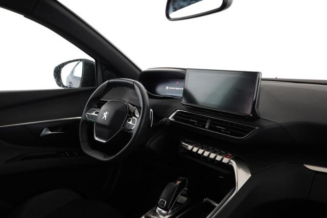 Peugeot 5008 image 9