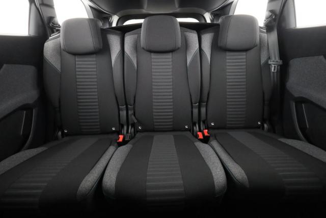 Peugeot 5008 image 5