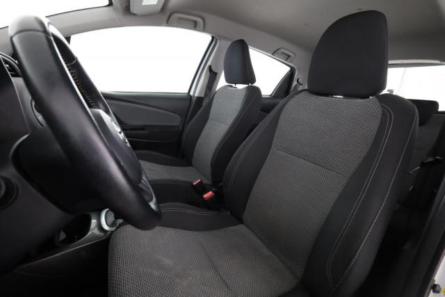 Toyota Yaris image 9