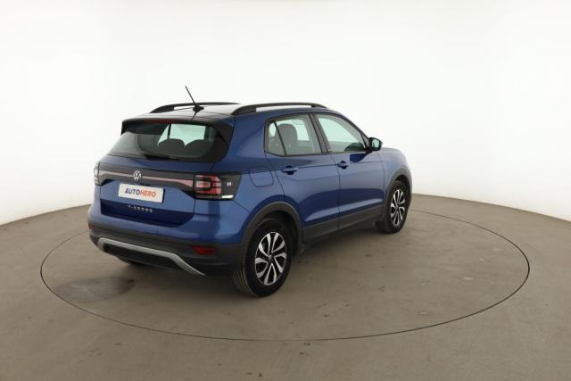 Volkswagen T-Cross image 1