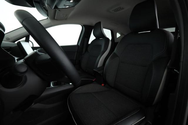 Renault Captur image 8