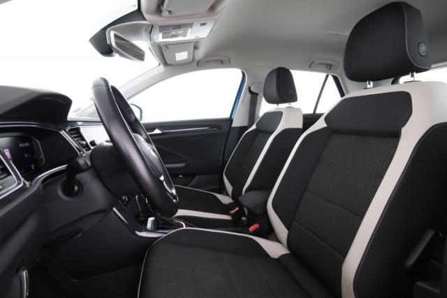 Volkswagen T-Roc image 9
