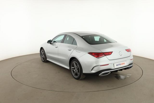 Mercedes Benz Cla image 8