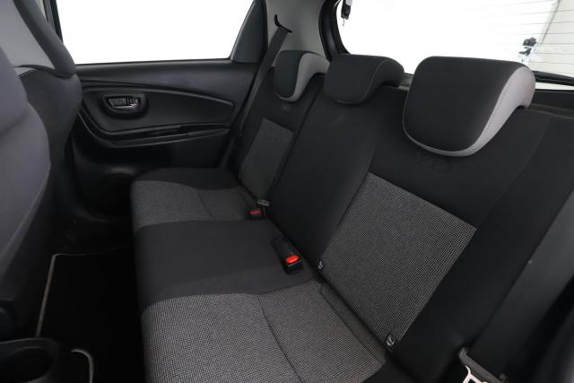 Toyota Yaris image 5