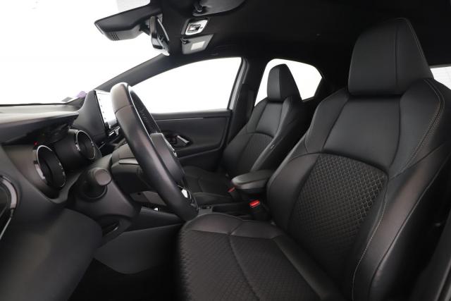 Toyota Yaris image 2