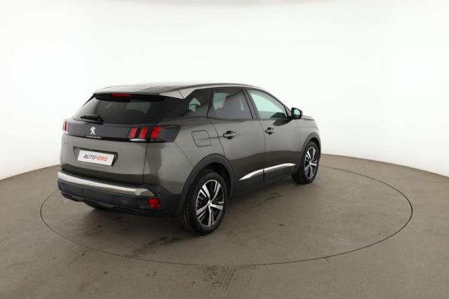 Peugeot 3008 image 8