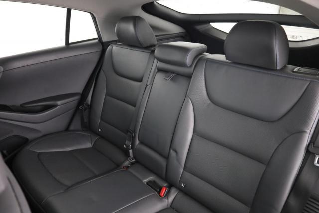 Hyundai Ioniq image 2