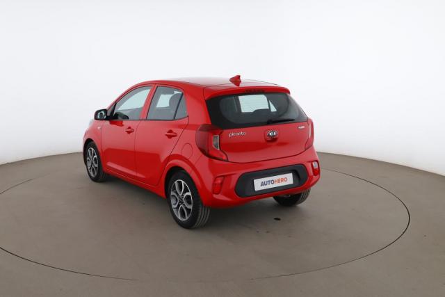 Kia Picanto image 8