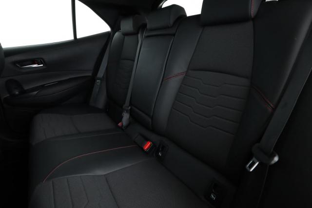 Toyota Corolla image 8