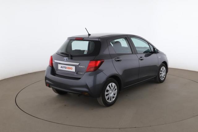 Toyota Yaris image 3