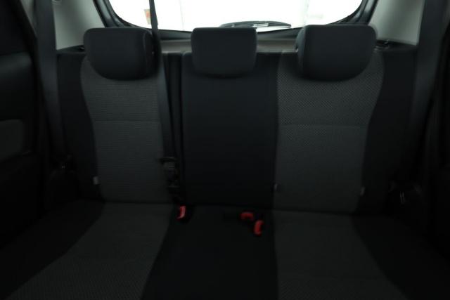 Toyota Yaris image 9