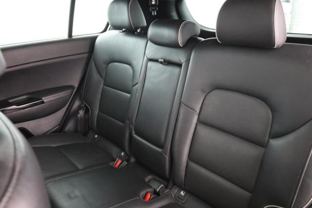 Kia Sportage image 3