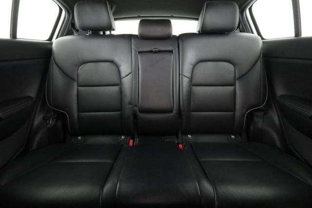 Kia Sportage image 9