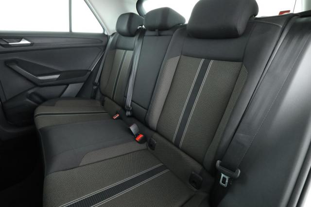 Volkswagen T-Roc image 1