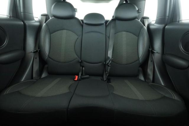 Mini Countryman image 2