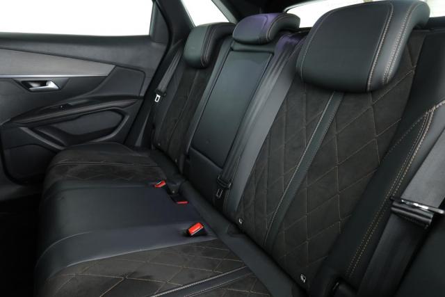 Peugeot 3008 image 3