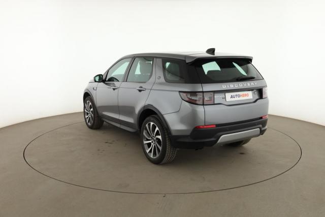 Land Rover Discovery Sport image 9