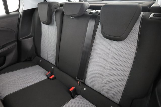 Opel Corsa image 9