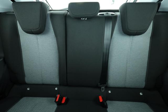 Opel Corsa image 6
