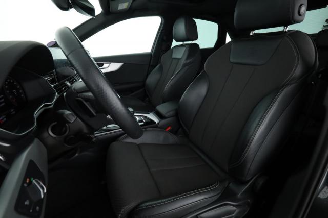 Audi A4 image 6