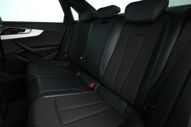 Audi A4 image 2