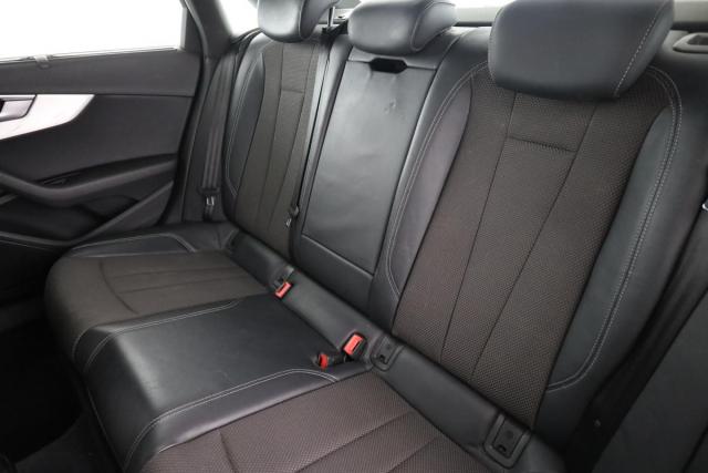 Audi A4 image 5
