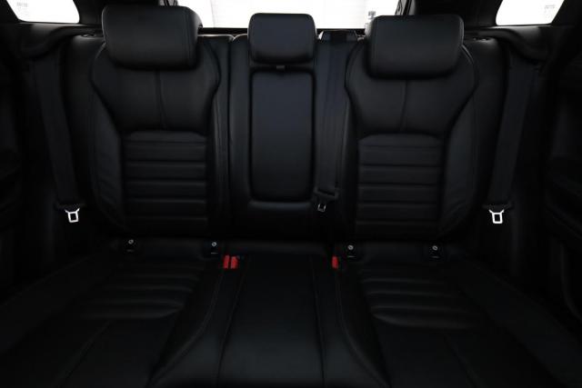 Land Rover Range Rover Evoque image 9