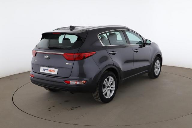 Kia Sportage image 9