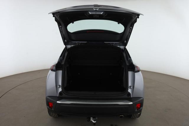 Peugeot 2008 image 6