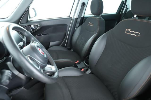 Fiat 500l image 4