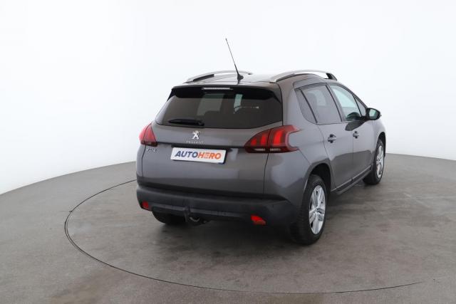 Peugeot 2008 image 6